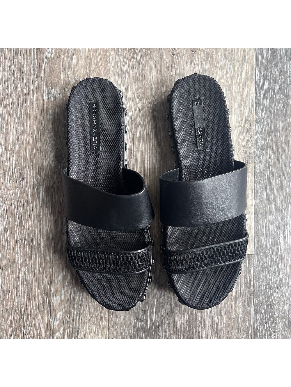 BCBG Soft Black Leather Silver Studded Slide Sandals Women’s Size 8.5
